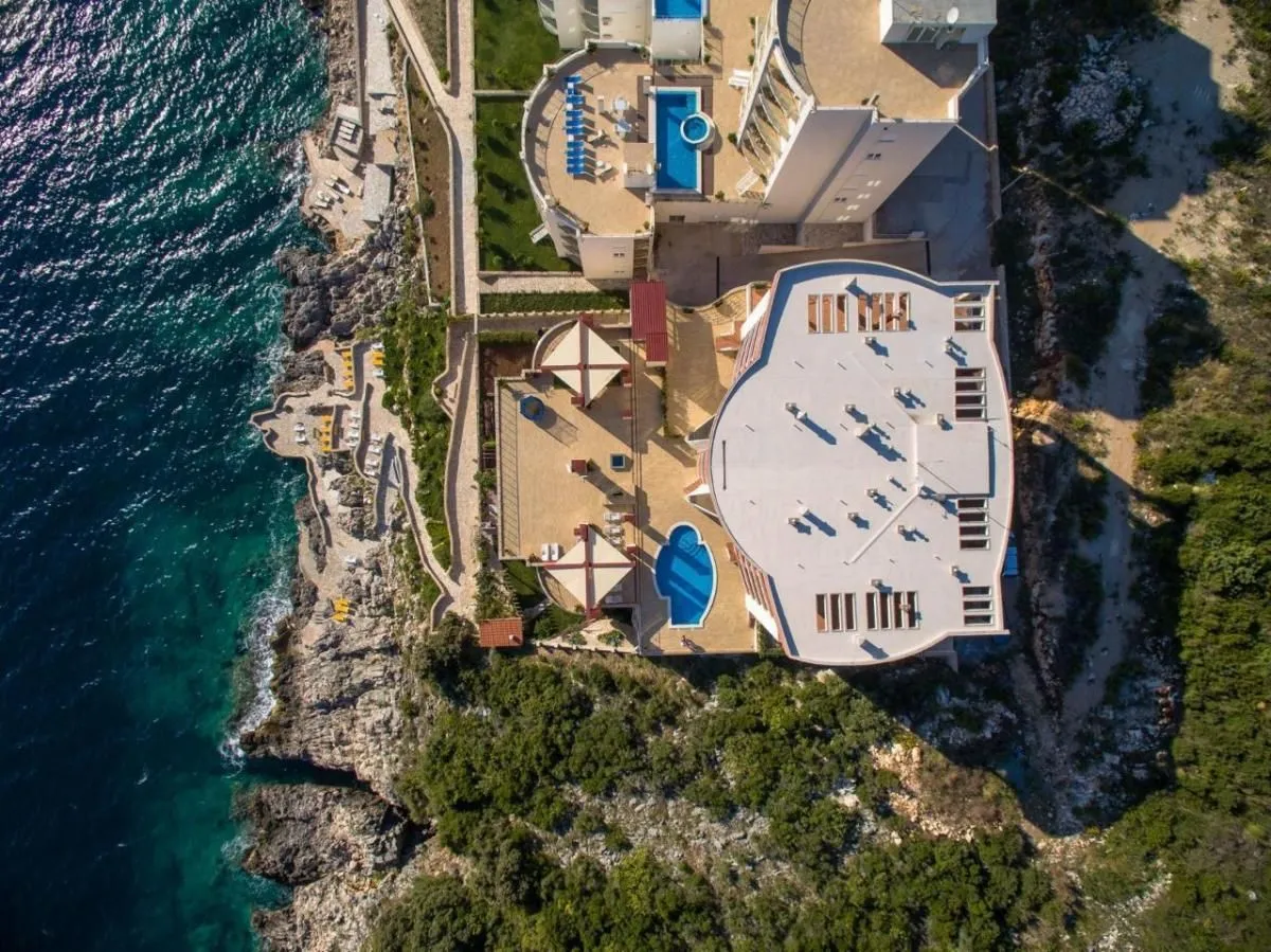 Sale, two bedroom apartment, 89m², Dobre Vode, Bar