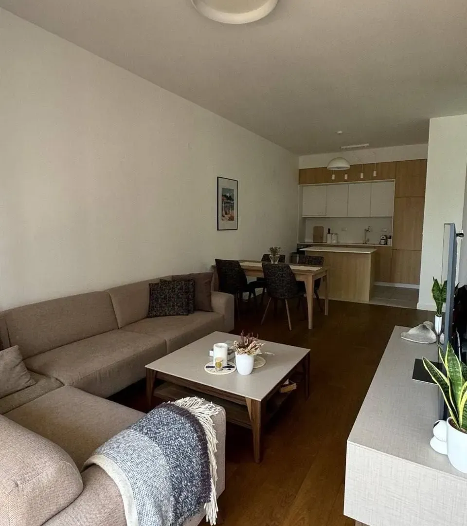 Prodaja, dvosoban stan, 96m², Soho City, Bar