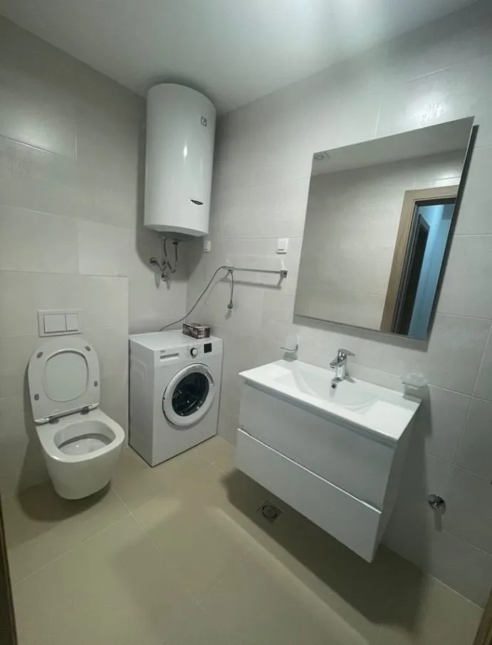 Izdavanje, dvosoban stan, 69m², Master Kvart, Podgorica