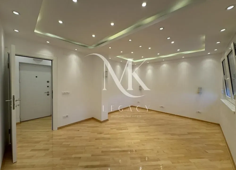 Prodaja, dvosoban stan, 72m², Brace Jerković, Voždovac Sve Podlokacije