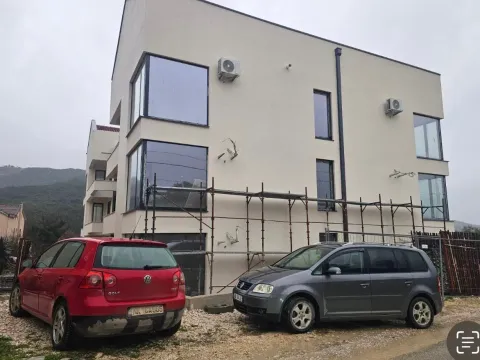 Sale, one bedroom apartment, 51m², Radanovići, Kotor - image 2