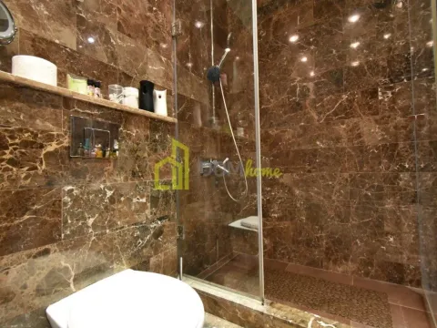 Izdavanje, dvosoban stan, 80m², Vezirov Most, Podgorica - image 7