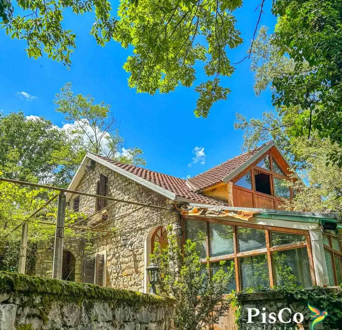 Prodaja, kuća, 230m², Nikšić, Crna Gora