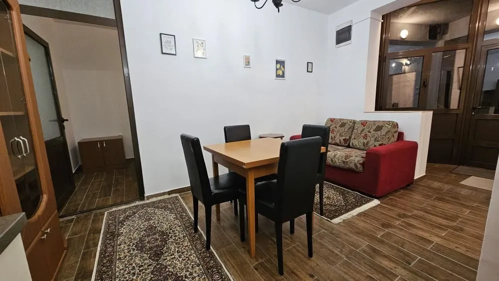 Rent, two bedroom apartment, 59m², Čubura, Beograd