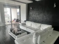 Prodaja, trosoban stan, 104m², Tree cane, Budva - image 3