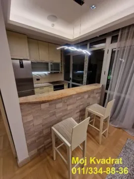 Rent, four bedroom apartment, 148m², Savski Venac, Beograd - image 5