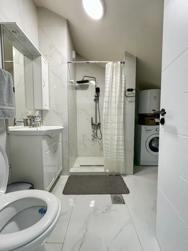 Rent, one bedroom apartment, 65m², Stari Aerodrom, Podgorica