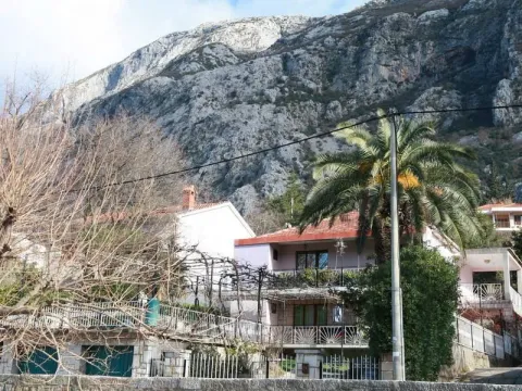 Sale, house, 220m², Dobrota, Kotor - image 2