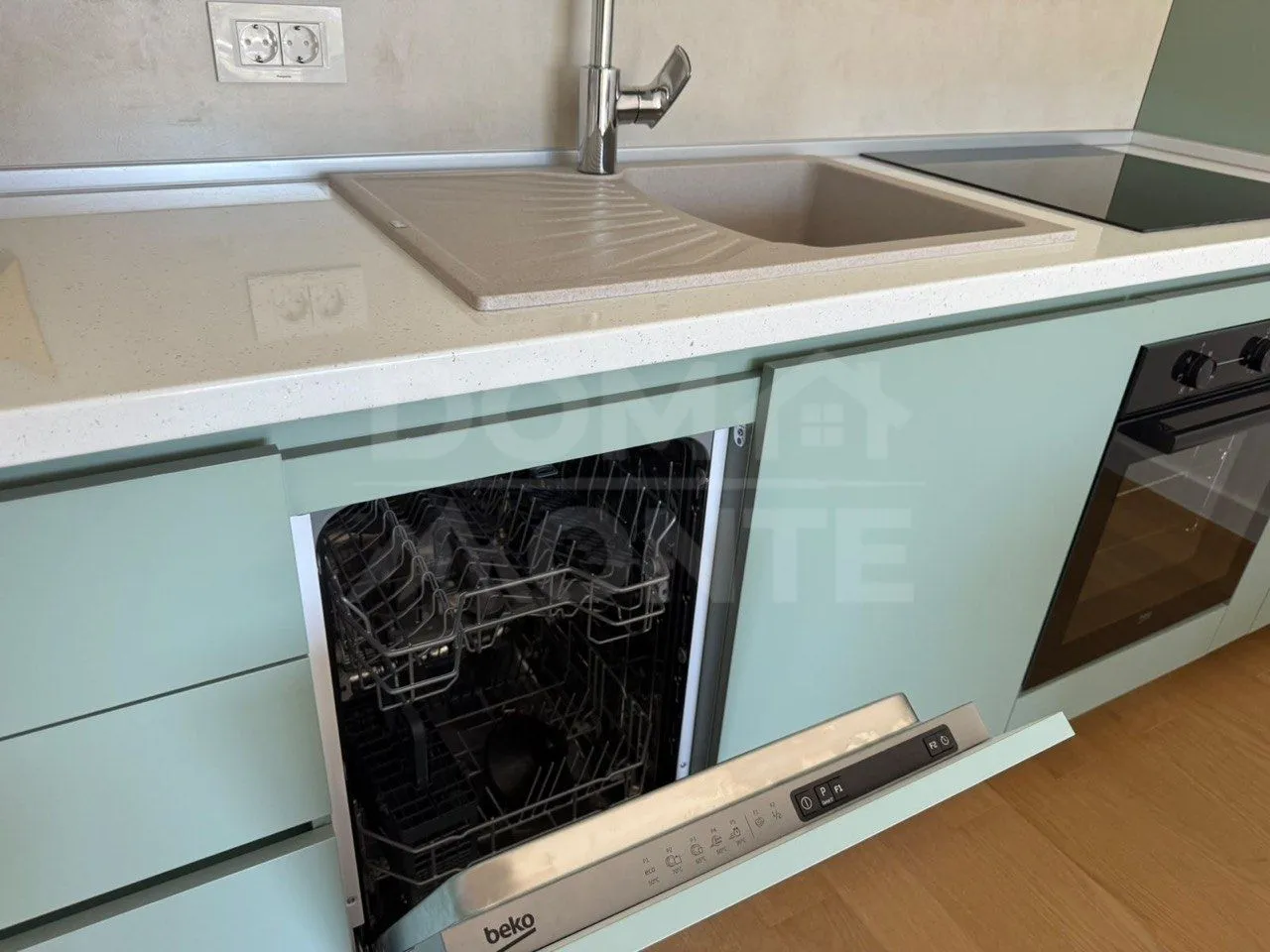 Rent, one bedroom apartment, 40m², Tivat, Crna Gora