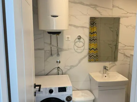 Rent, one bedroom apartment, 47m², Stari Aerodrom, Podgorica - image 6
