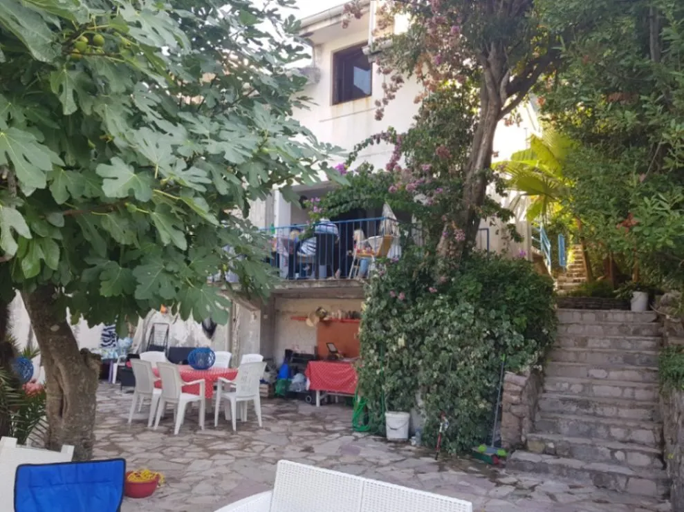 Sale, house, 83m², Stoliv, Kotor