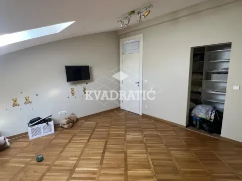 Prodaja, četvorosoban stan, 126m², Savski Venac, Beograd - image 10