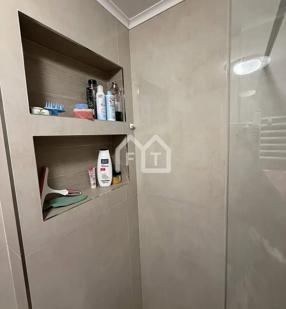 Rent, four bedroom apartment, 83m², Vojvode Vlahovica, Beograd
