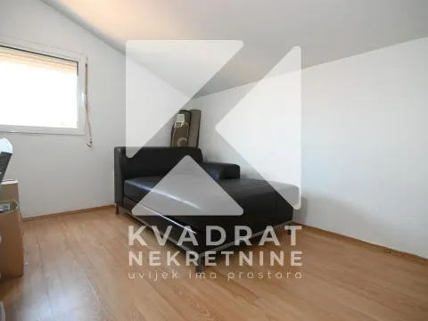 Sale, house, 300m², Zlatica, Podgorica - image 10