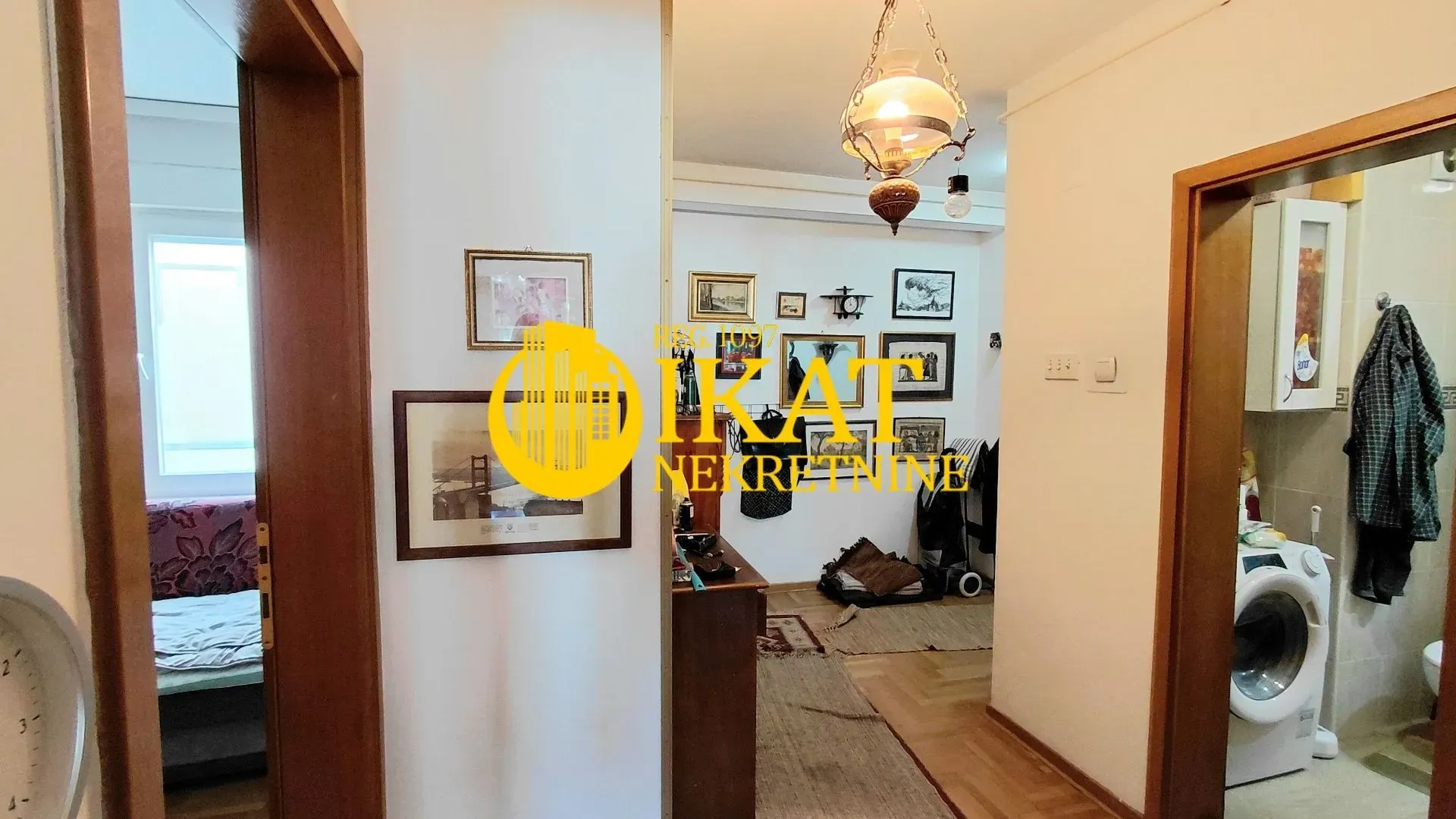 Sale, three bedroom apartment, 65m², Lion, Zvezdara Sve Podlokacije