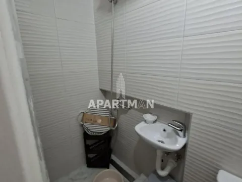 Izdavanje, stan, 27m², Cvetni Trg, Vračar Sve Podlokacije - image 7