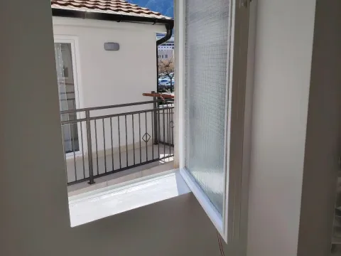 Rent, office space, 60m², Stari Grad Kotor, Kotor - image 4