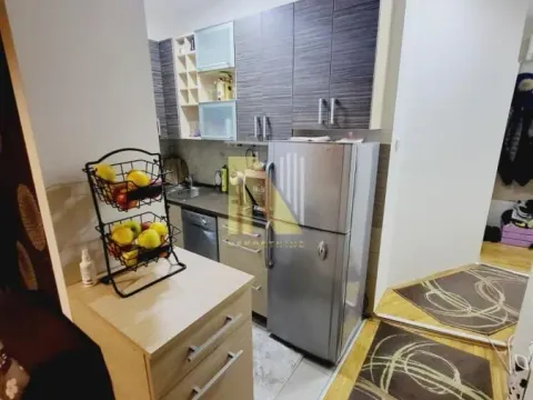 Prodaja, dvosoban stan, 40m², Stari grad, Novi Sad - image 6