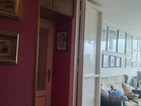 Sale, three bedroom apartment, 68m², Novi Beograd Blok 1 Fontana, Novi Beograd Sve Podlokacije - image 2