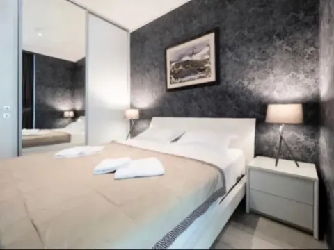 Izdavanje, jednosoban stan, 56m², Centar, Budva - image 4