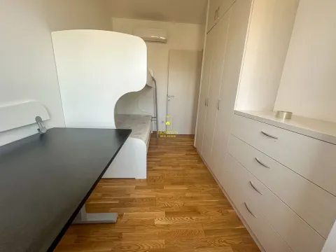 Rent, two bedroom apartment, 65m², City Kvart, Podgorica - image 10