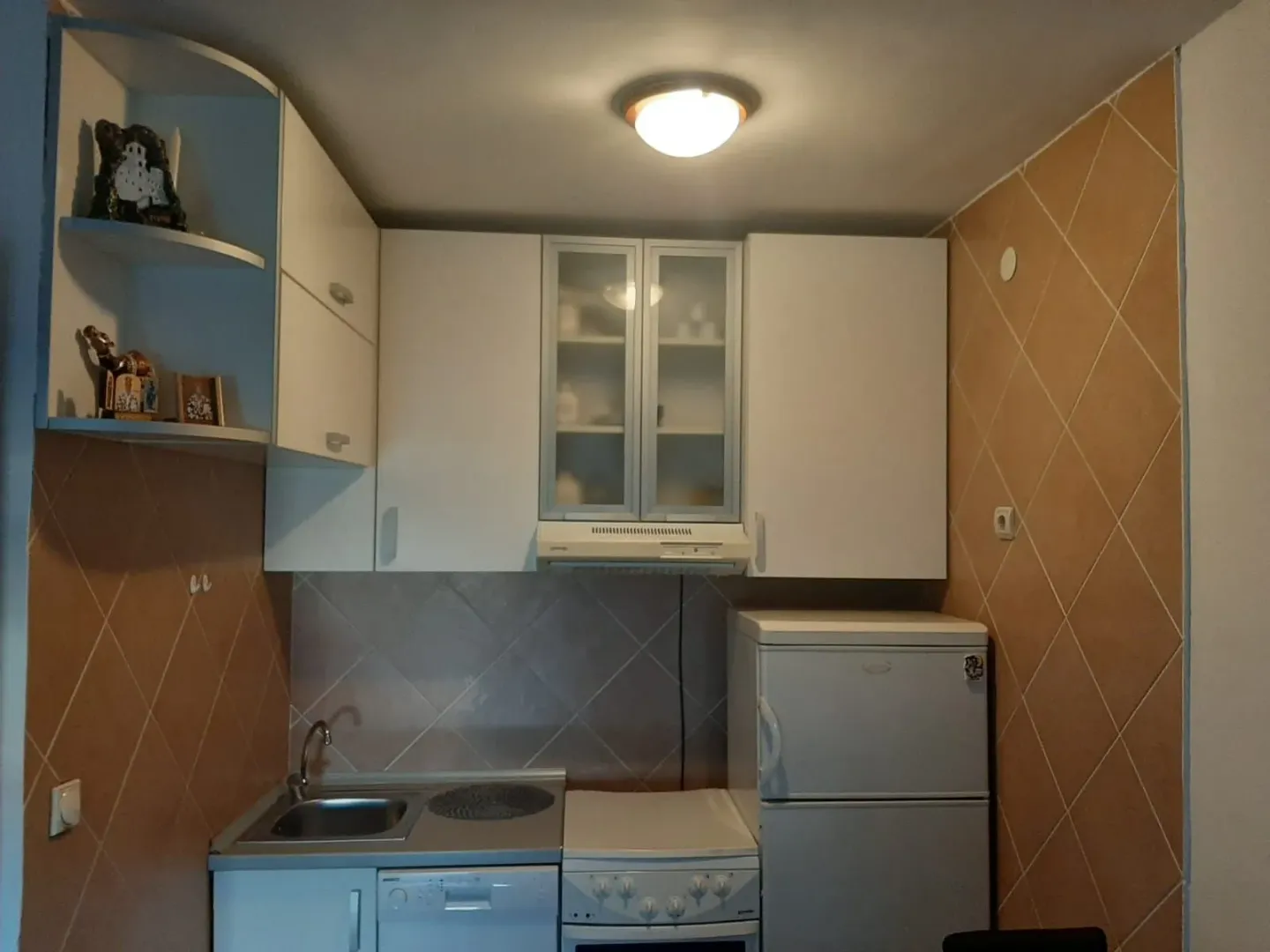 Rent, one bedroom apartment, 48m², Preko Morače, Podgorica