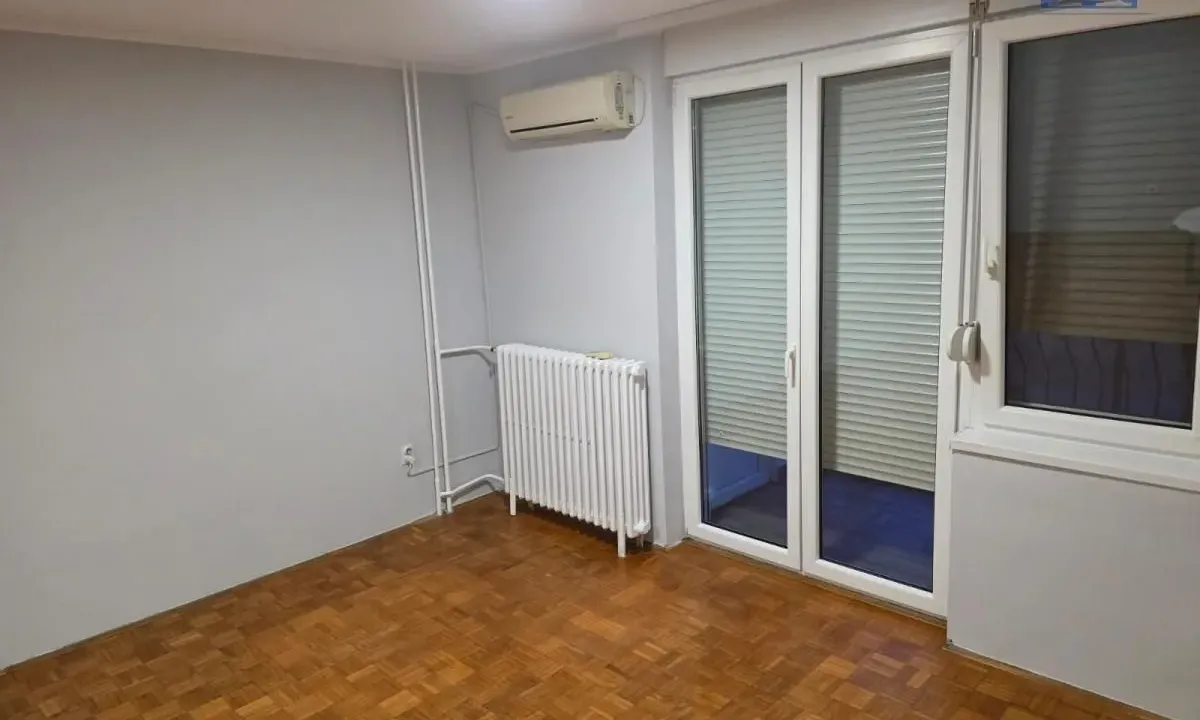 Izdavanje, dvosoban stan, 56m², Novo naselje, Novi Sad