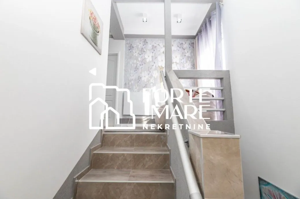 Prodaja, kuća, 160m², Zelenika, Herceg Novi