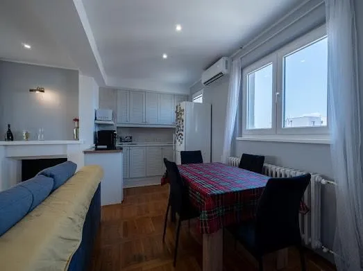 Rent, three bedroom apartment, 65m², Vračar Hram, Vračar Sve Podlokacije