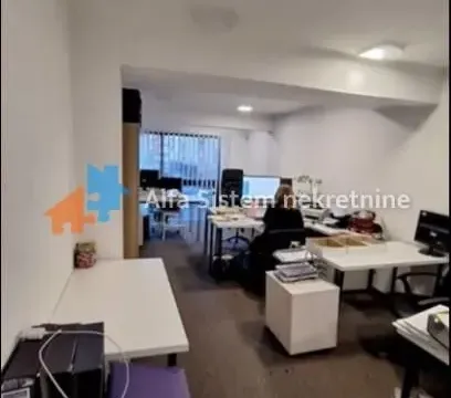 Rent, office space, 250m², Karaburma, Palilula Sve Podlokacije - image 10