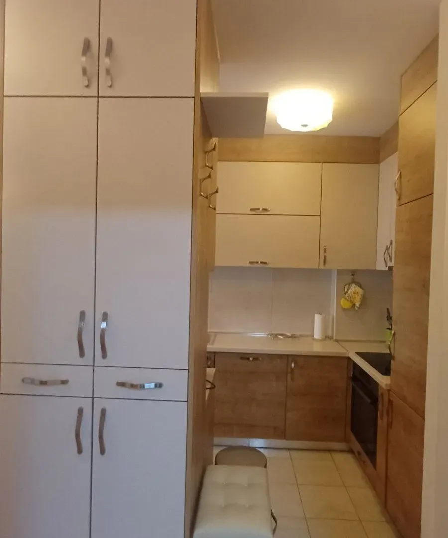 Prodaja, jednosoban stan, 40m², Centar, Nikšić