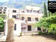 Sale, house, 220m², Dobrota, Kotor - image 1