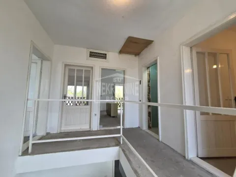 Prodaja, kuća, 190m², Bajmok, Subotica - image 7