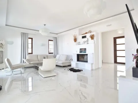 Sale, house, 200m², Blizikuće, Budva - image 3