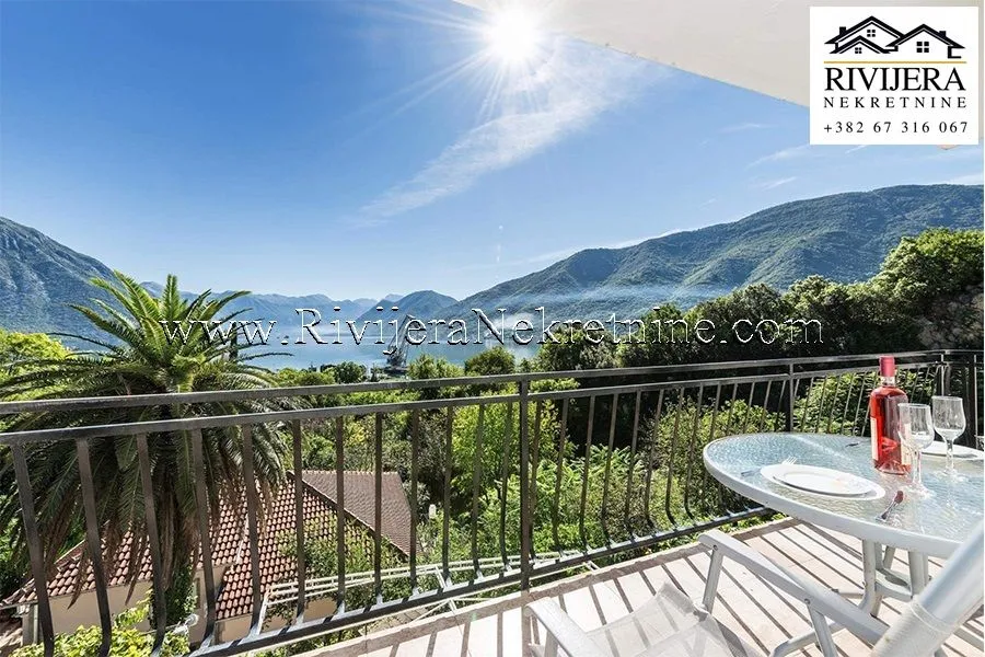 Sale, house, 130m², Lipci, Kotor