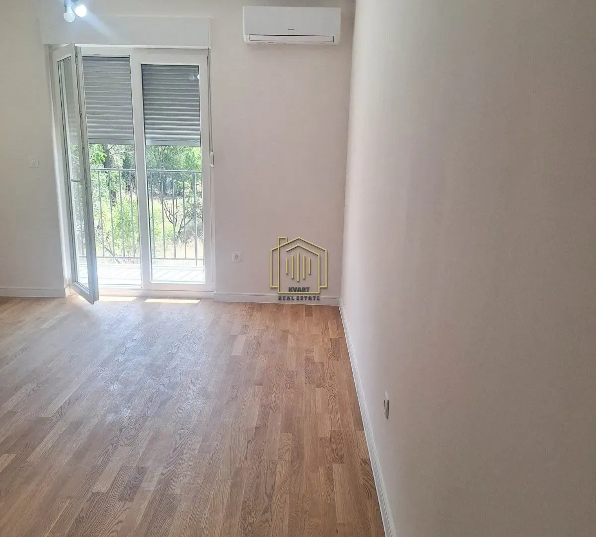 Izdavanje, jednosoban stan, 40m², Zabjelo, Podgorica
