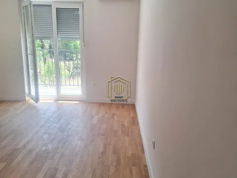 Izdavanje, jednosoban stan, 40m², Zabjelo, Podgorica