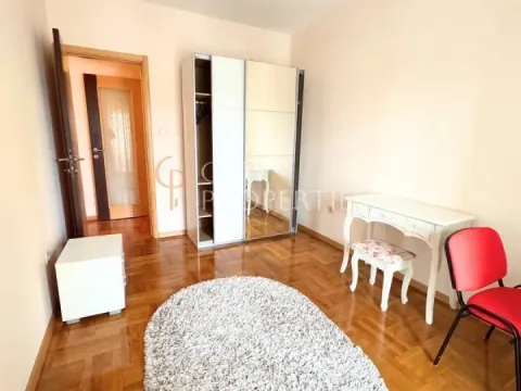 Izdavanje, stan, 82m², Pobrežje, Podgorica - image 9