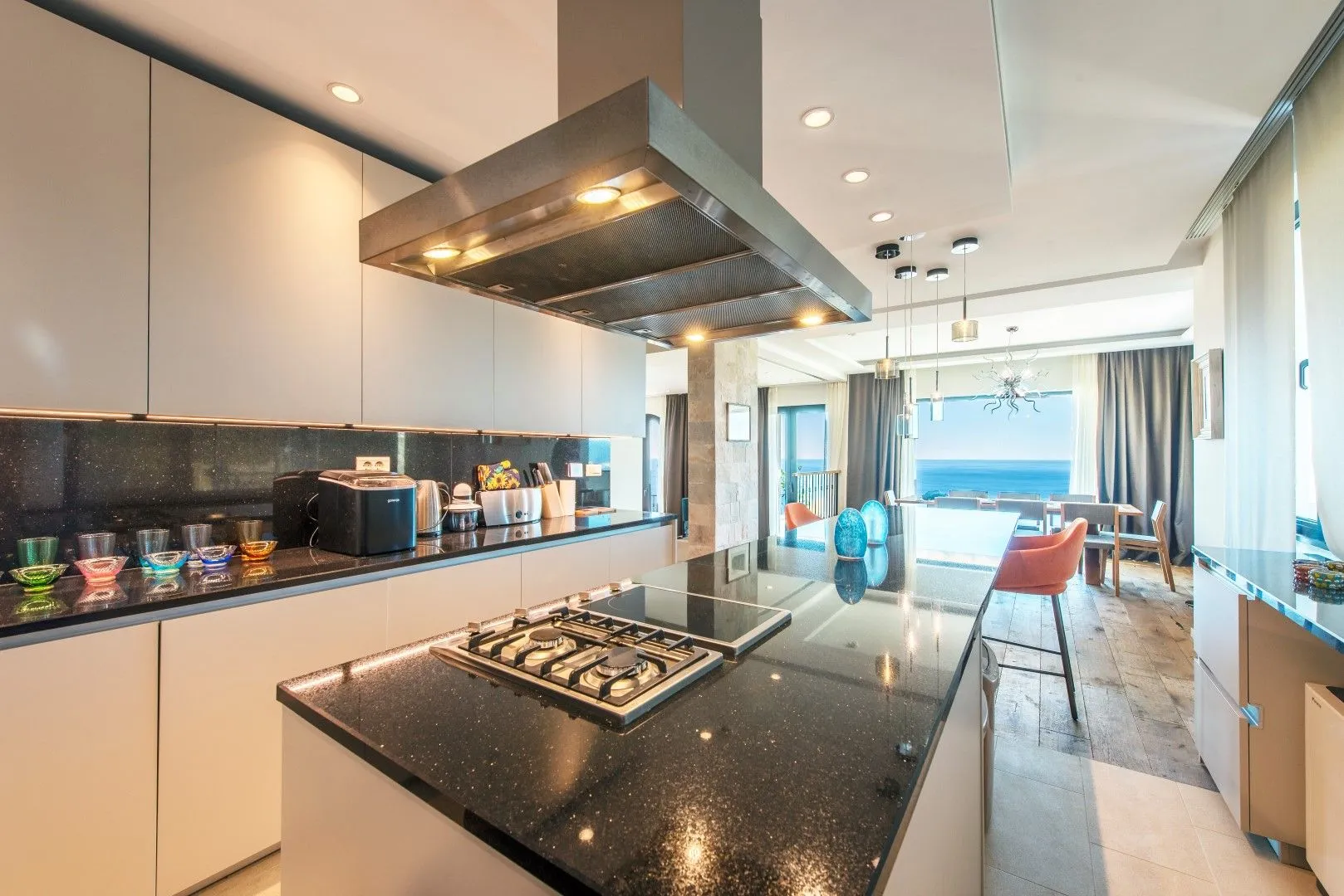 Sale, house, 496m², Blizikuće, Budva