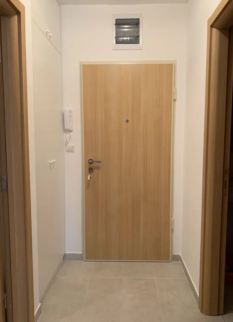 Rent, one bedroom apartment, 48m², Stari Aerodrom, Podgorica