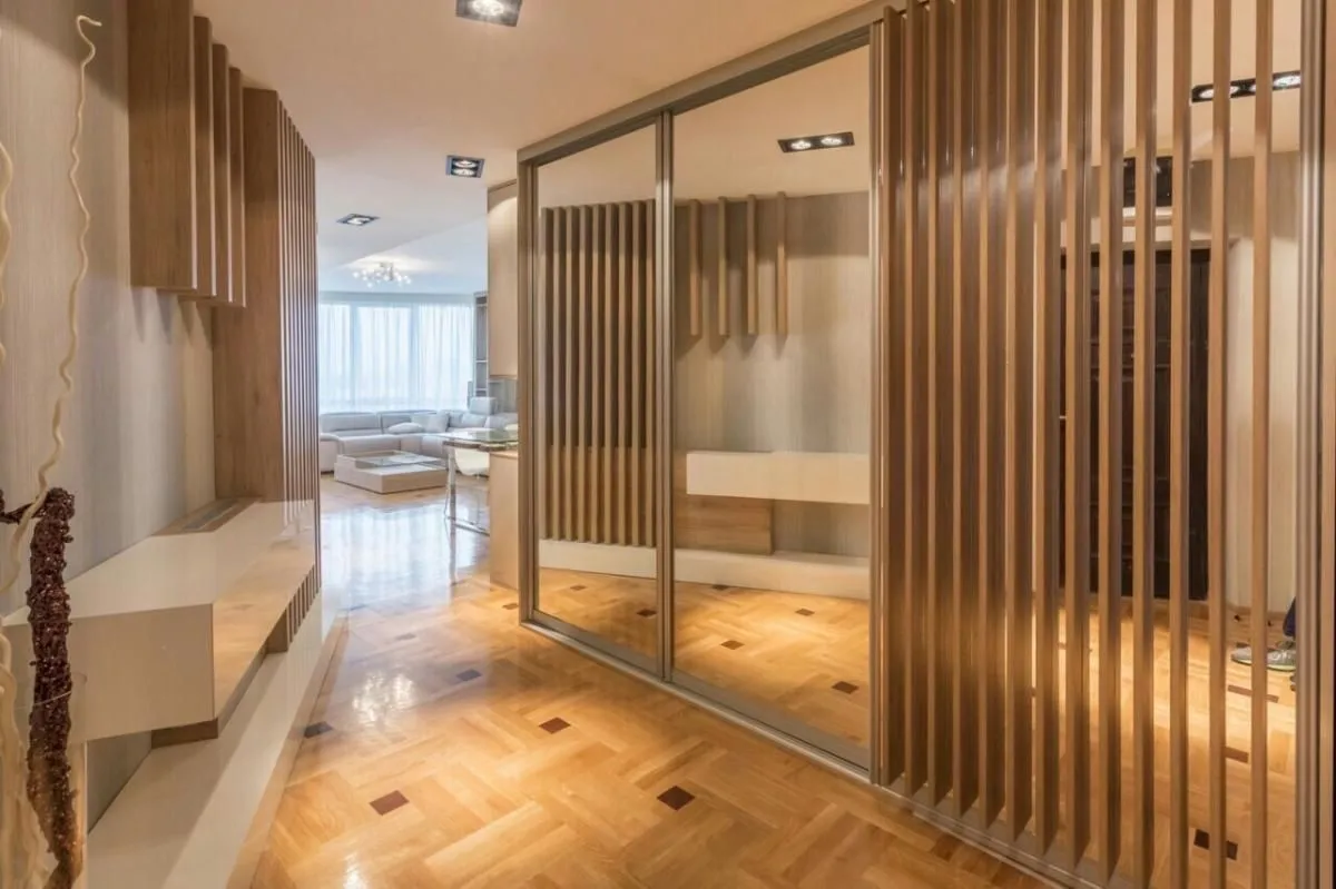 Prodaja, trosoban stan, 120m², Bulevar patrijarha Pavla, Novi Sad Sve Podlokacije
