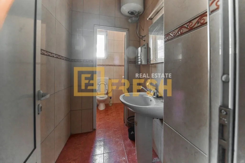 Rent, office space, 345m², Centar, Podgorica