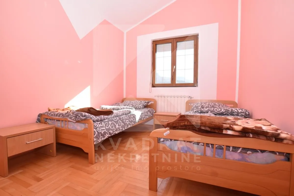 Rent, five bedroom apartment, 120m², Zlatica, Podgorica