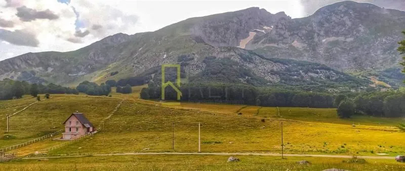 Prodaja, plac, 5320m², Žabljak, Crna Gora