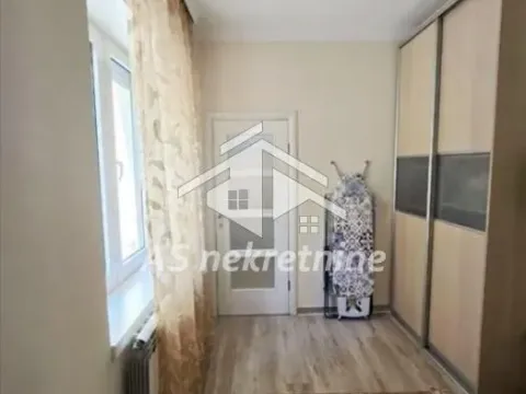 Rent, two bedroom apartment, 50m², Stari Grad, Beograd - image 12