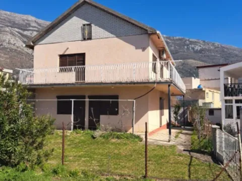 Sale, house, 200m², Sutomore, Bar - image 1