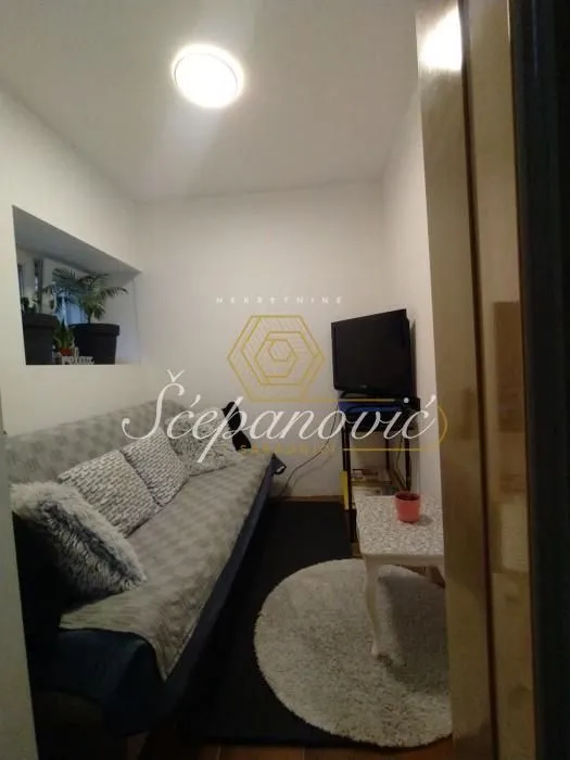 Prodaja, stan, 58m², Stari grad, Novi Sad