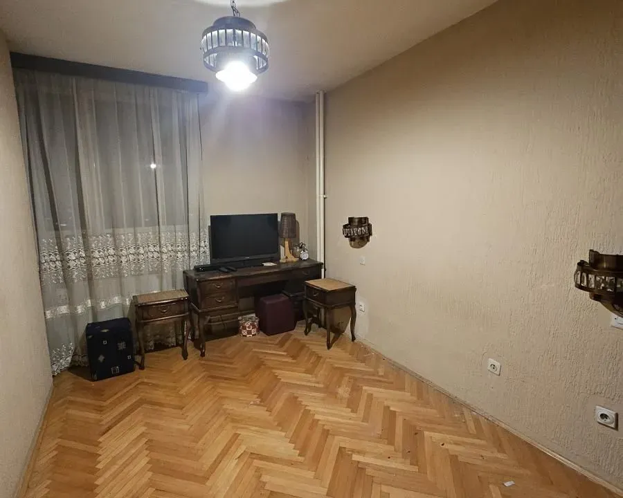 Sale, three bedroom apartment, 61m², Centar, Kragujevac