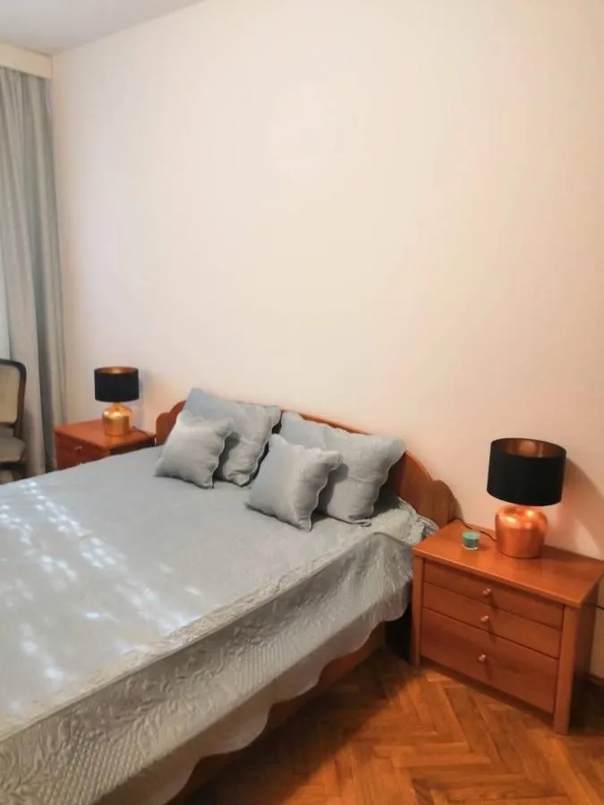 Prodaja, dvosoban stan, 64m², Centar, Novi Sad