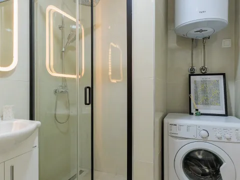 Sale, one bedroom apartment, 45m², Pod Kuk, Tivat - image 5